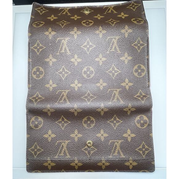 LOUIS VUITTON Authentic Porte Tresor International Wallet Monogram. One Owner! - Picture 3 of 15